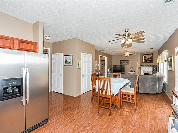 2nd image of 6220 Ambercrest Ct