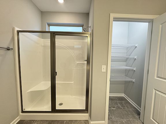 5th image of 3905 Eastwind Dr Lot 214