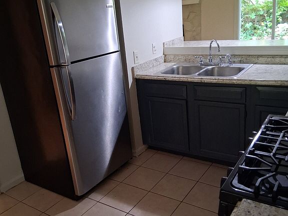 4th image of 7620 Tara Rd