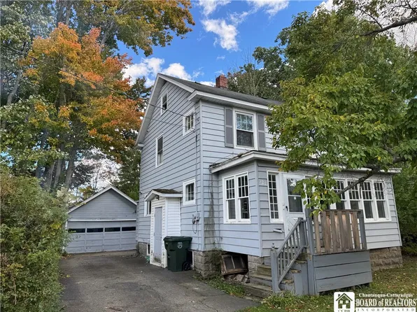 527 S Main St, Jamestown, NY 14701