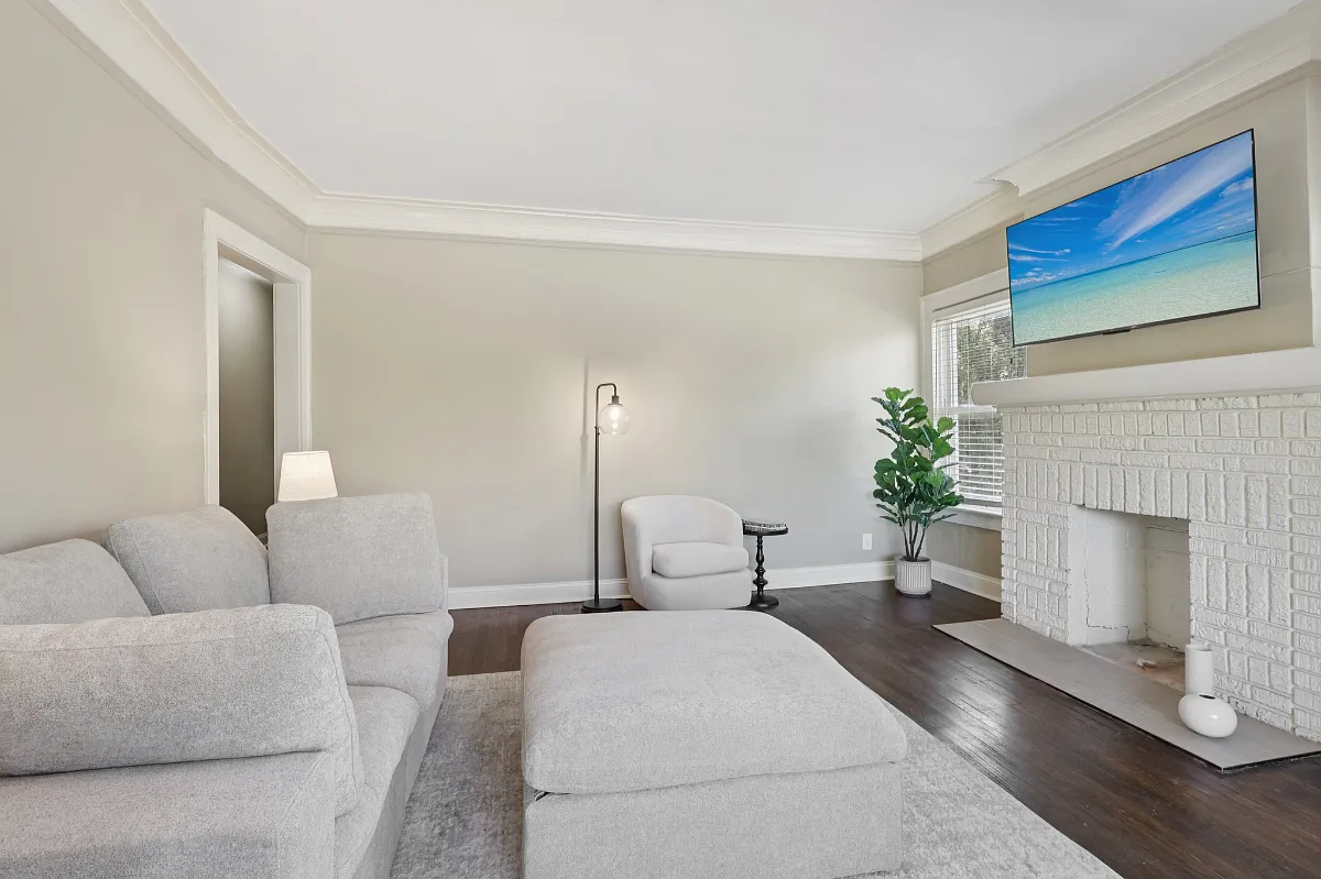 2 bed, 1180 sqft, $1,250 — Photo 3