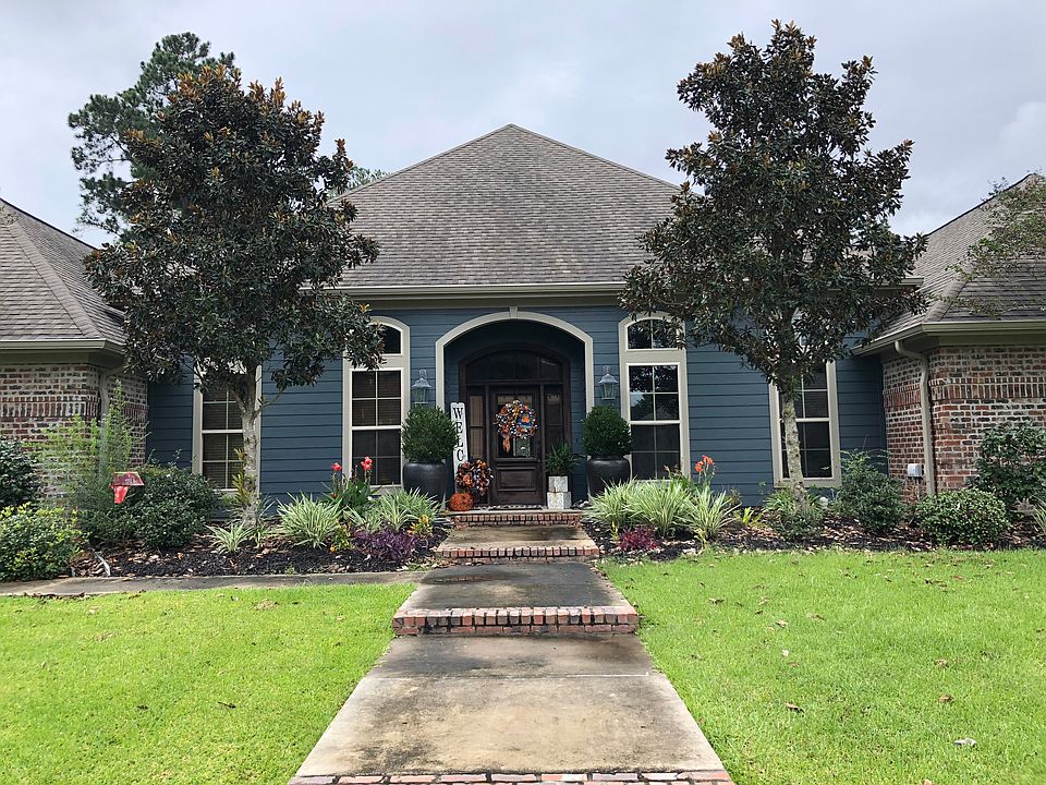 1st image of 2705 Roberts Ct