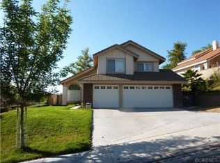 22126 Grovepark Dr, Santa Clarita, CA 91350