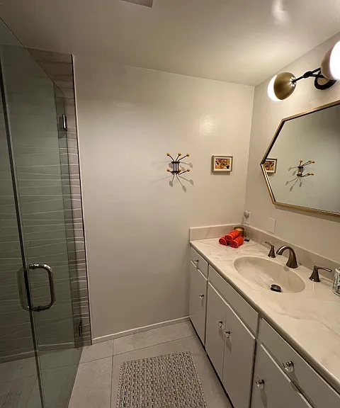 Full bathroom