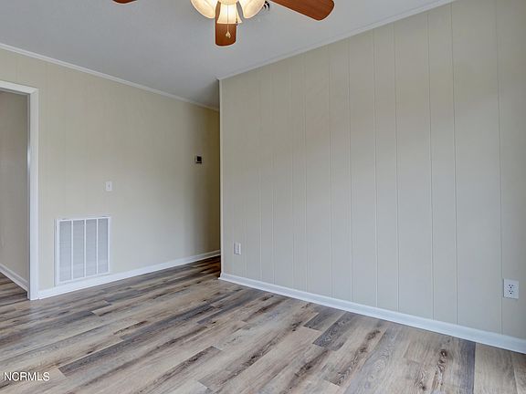 4th image of 409 Sausalito Dr