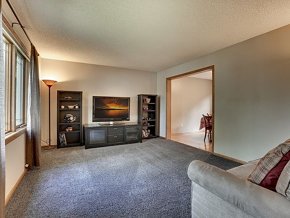 4th image of 1511 Lake Susan Hills Dr