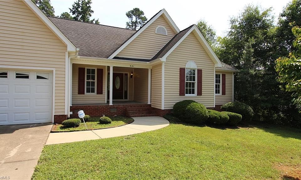 1st image of 541 Rockwood Dr