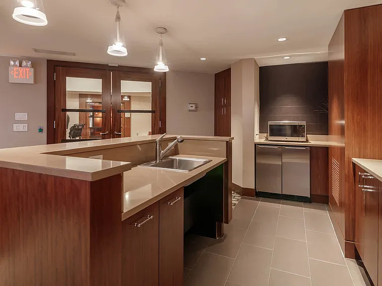 Resident Lounge