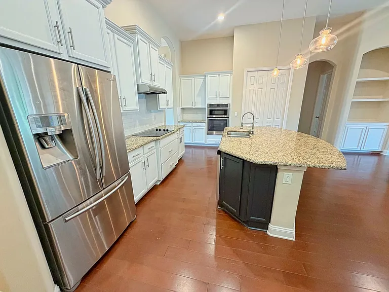 338 Willow Winds Pkwy — Photo 9