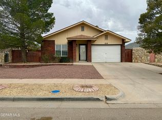 12118 Royal Woods Dr, El Paso, TX 79936