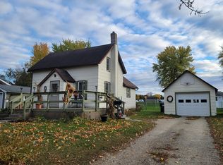 409 4th St, Kenyon, MN 55946