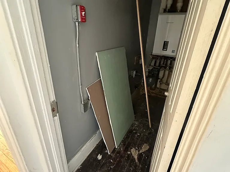 260 Hillside Ave #B — Photo 14