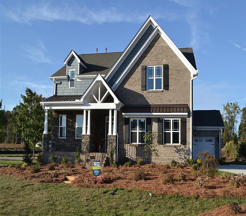 The Ashton front exterior image built by keystone homes