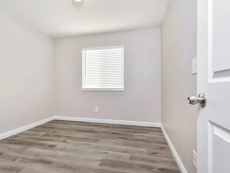 3921 Marble Mountain St — Photo 13