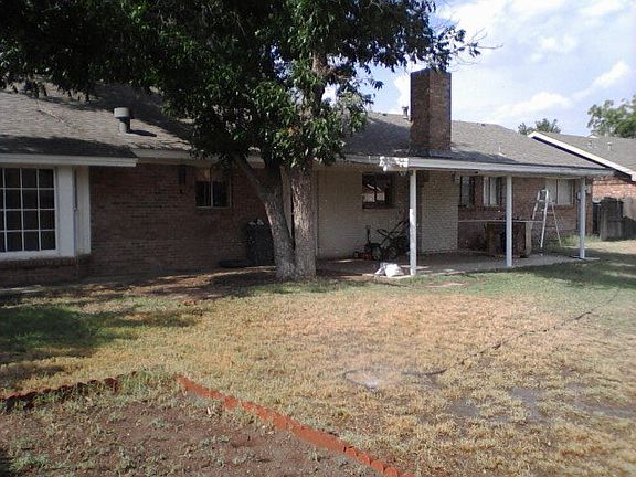 2nd image of 3405 Humble Ave