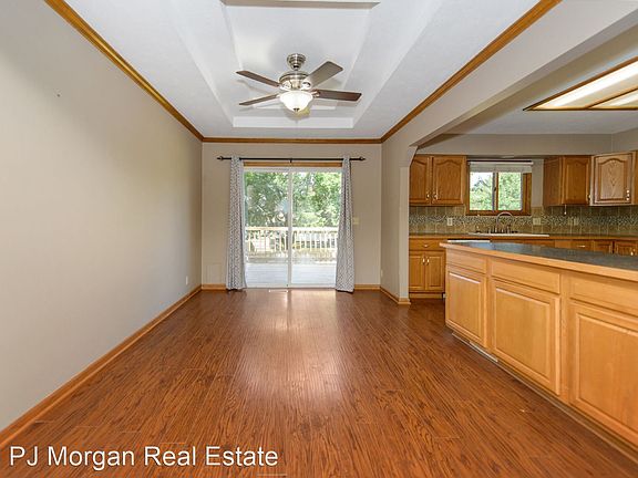5th image of 4004 N 211th St