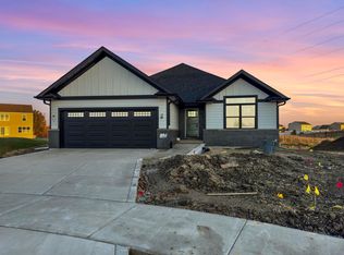 13973 Blue Sky Court St, Saint John, IN 46373