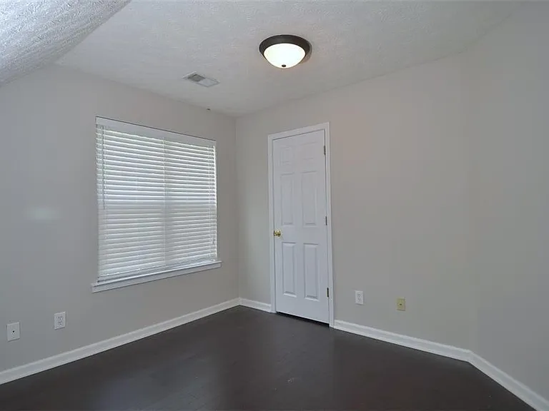 2865 Cressington Bnd NW — Photo 17