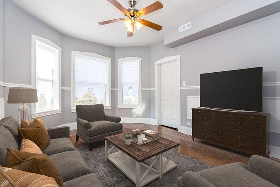 1st image of 7657 S Emerald Ave #2