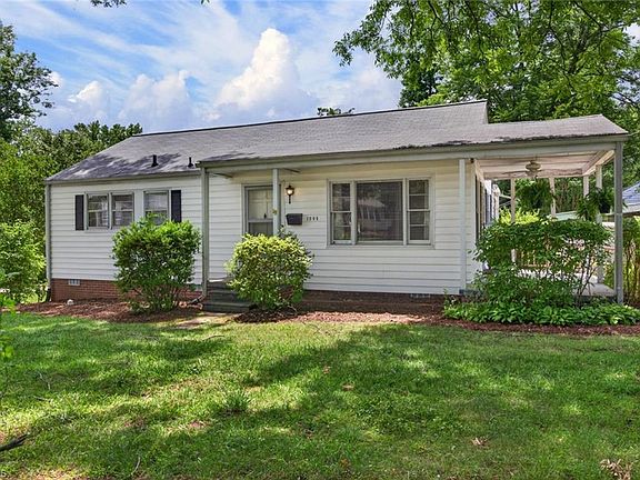 2nd image of 1205 Quail Dr