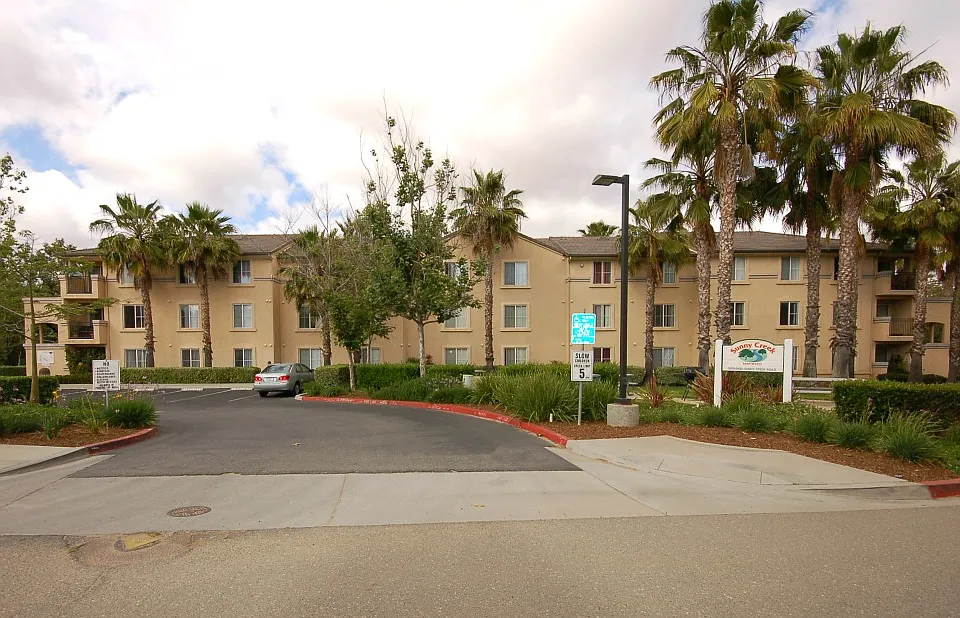 Sunny Creek Apartments