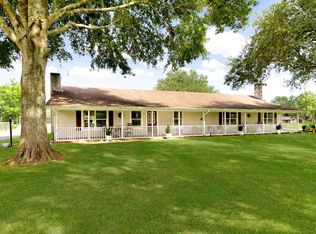 2554 Reins Rd, Beaumont, TX 77713