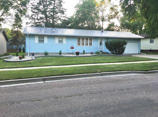 1325 North Broadway, Watertown, SD 57201