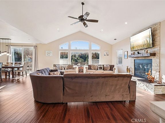 3rd image of 26845 Modoc Ln