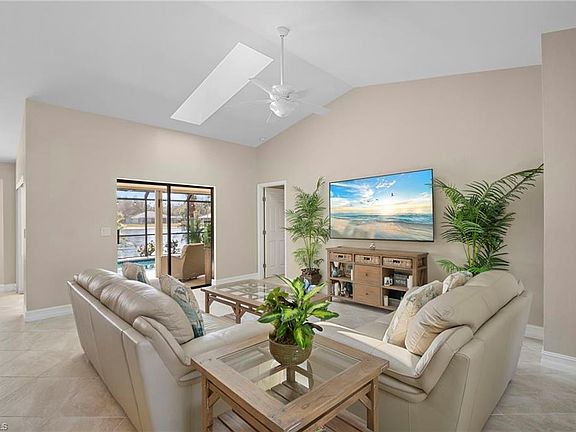 2nd image of 9540 Cypress Chase CT
