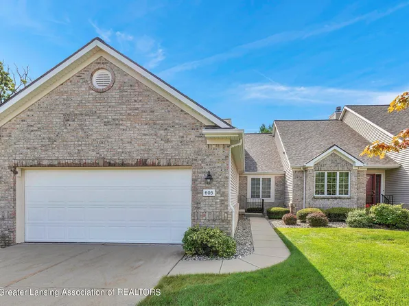 605 Burgenstock Dr #39, Lansing, MI 48917