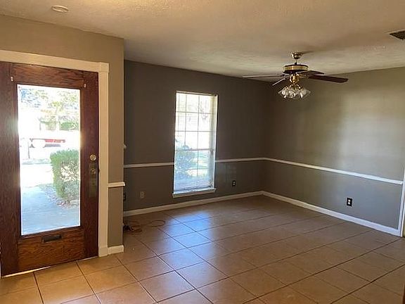 4th image of 22303 Goldstone Dr