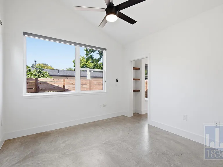 1805 Tillery St — Photo 13