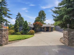 13166 SE Ridgecrest Rd, Happy Valley, OR 97086