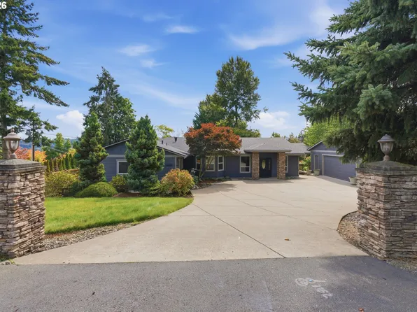 13166 SE Ridgecrest Rd, Happy Valley, OR 97086