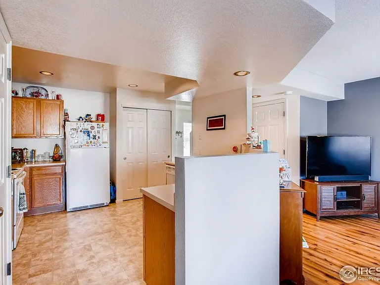 702 Crown Ridge Ln #2 — Photo 2