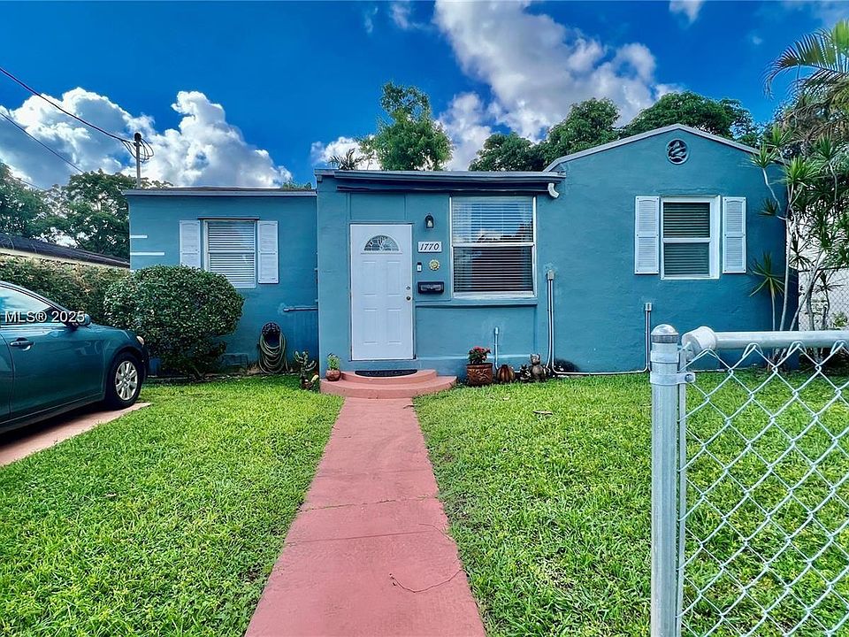 1st image of 1770 NW 51st Ter