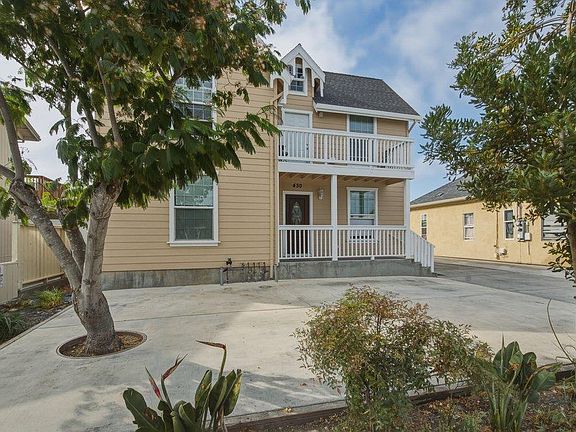 2nd image of 430 2nd St