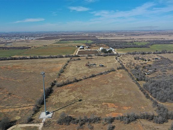3rd image of 915 N State Highway 95 Hwy #A