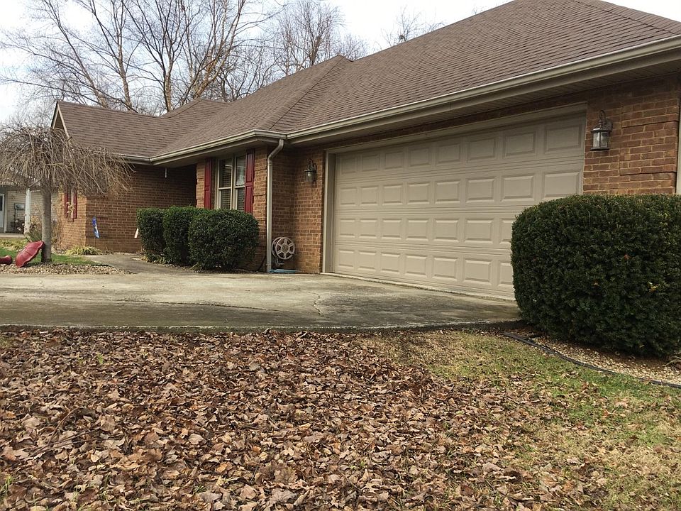 1st image of 510 Missionary Ln