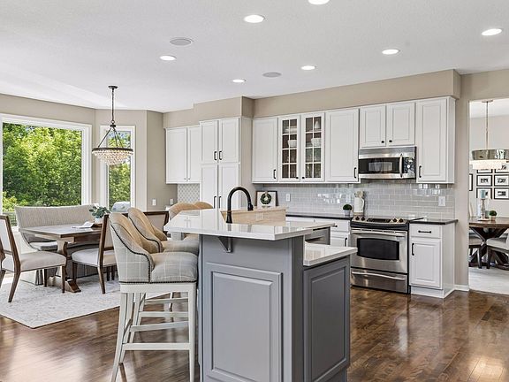5th image of 7638 Ridgeview Way