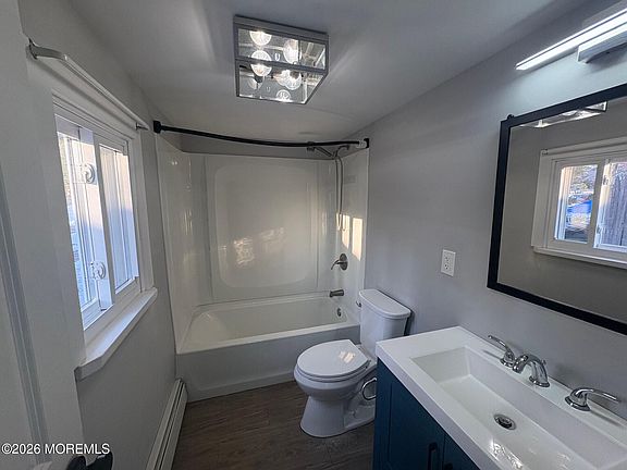 4th image of 809 Pensacola Road