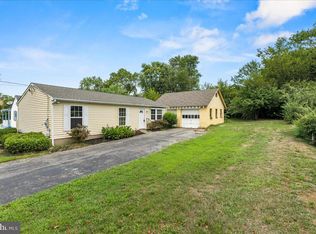 429 W Doren Ter, Vineland, NJ 08360