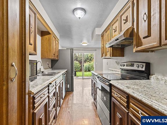 3rd image of 4776 Buffalo Dr SE