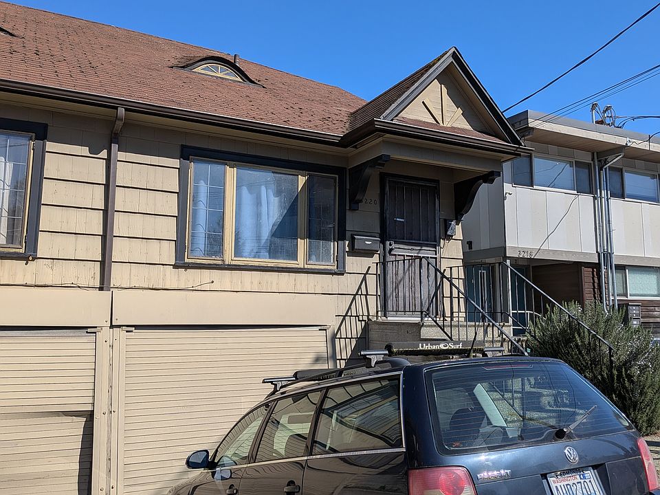 1st image of 3220 Fuhrman Ave E