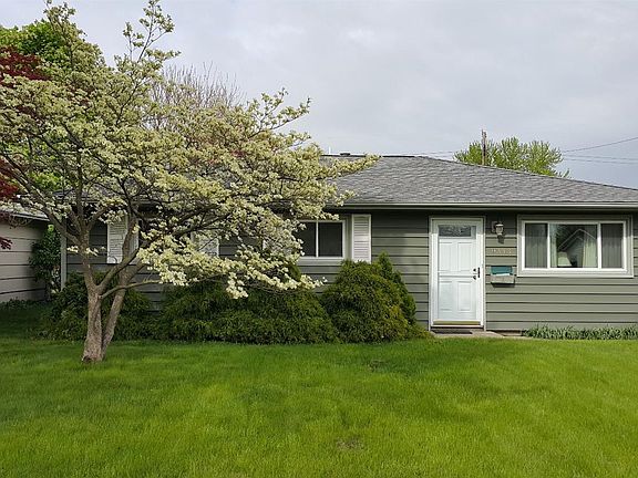 2nd image of 9343 Ellen Dr