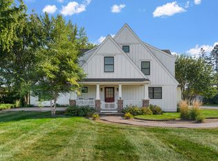 22501 W Renwick Rd, Plainfield, IL 60544