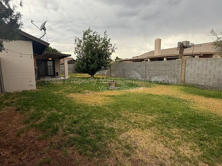 16645 N 34th Dr — Photo 25
