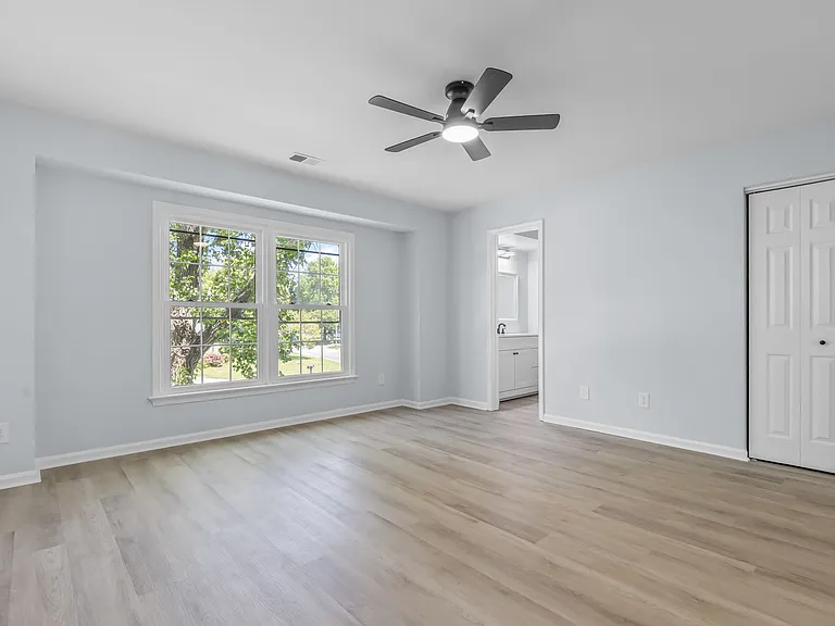2417 Bernadotte Ct — Photo 25