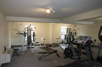 3rd image of 300 Crockett St APT 120