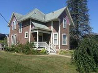 705 Crisman St, Dysart, IA 52224